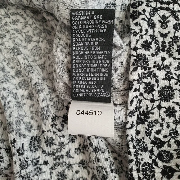 Sportsgirl Boho Floral Top - Picture 13 of 13